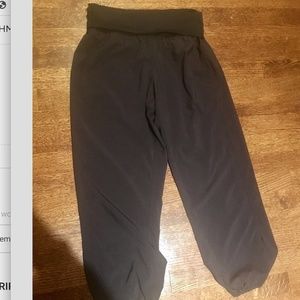Lululemon Roll-Waist Silky Harem Pants. Size 4.